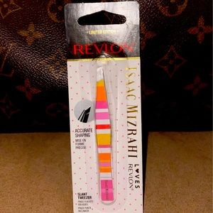 ISAAC MIZRAHI Limited Edition Revlon Tweezers